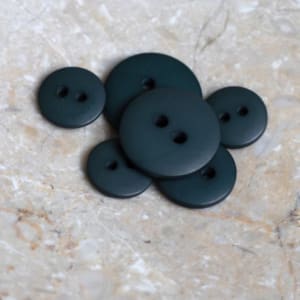 1000stoff atelier brunette buttons classic matte forest