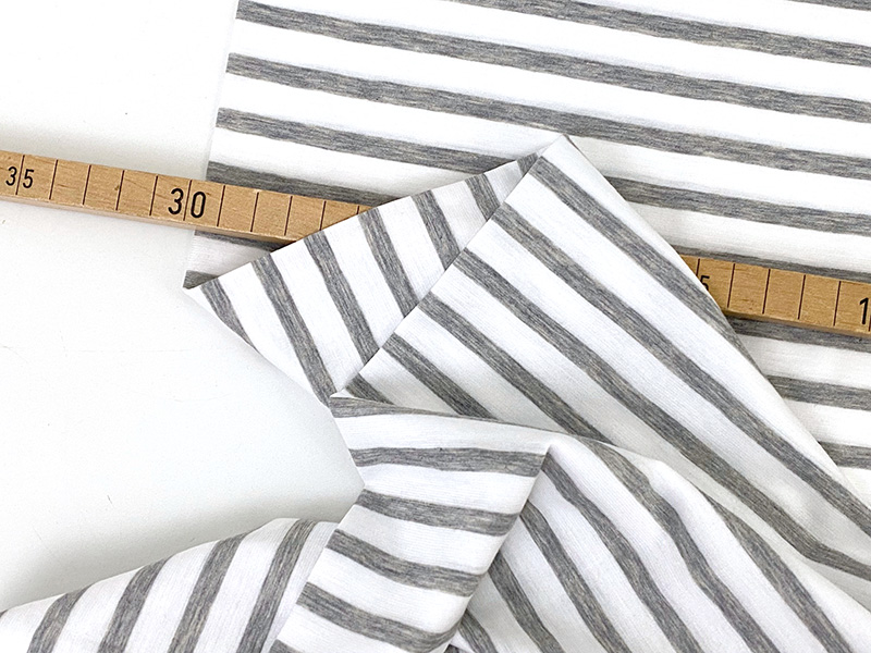 Reststück! 0,90m Designerleftover Feinjersey 100% Cotton, Streifen hellgrau Melange