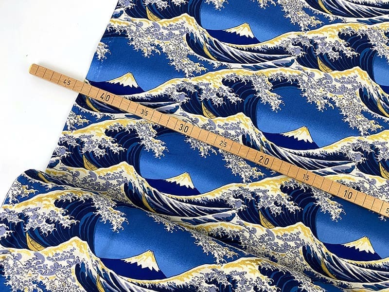Große Welle vor Kanagawa Dunkelblau Gold, Baumwollstoff Japan – Bild 2
