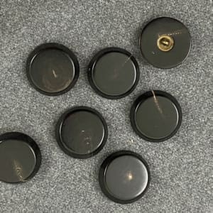 Designer knopf horn konisch 25 1000stoff d