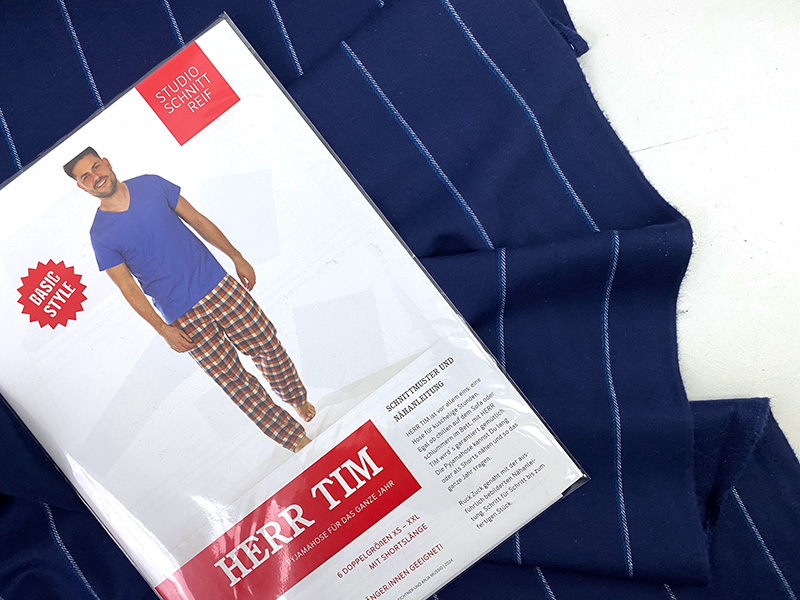 Add-On XL-2XL Nähpaket Herr Tim, Baumwollflanell Designerleftover Streifen Dunkelblau