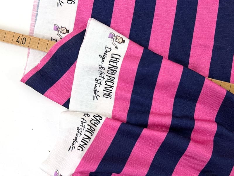Happy Stripes by Cherry Picking, Pink Navy, Viskosejersey – Bild 2